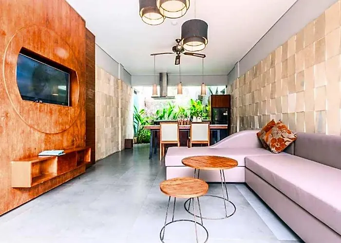 Luxury 3 Bedroom Private Pool Ir09a